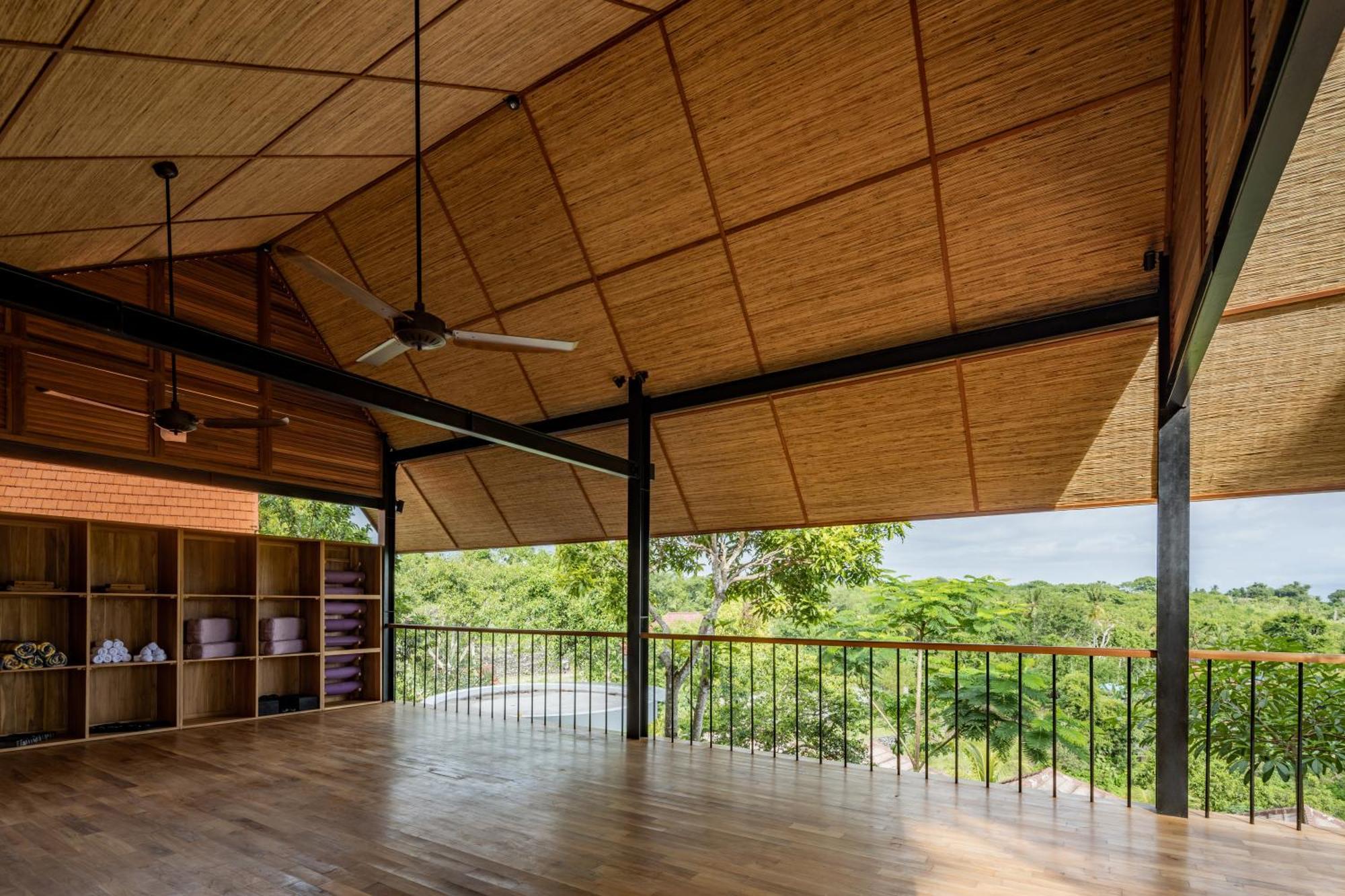 Deep Roots Dive & Yoga Resort Ped 外观 照片