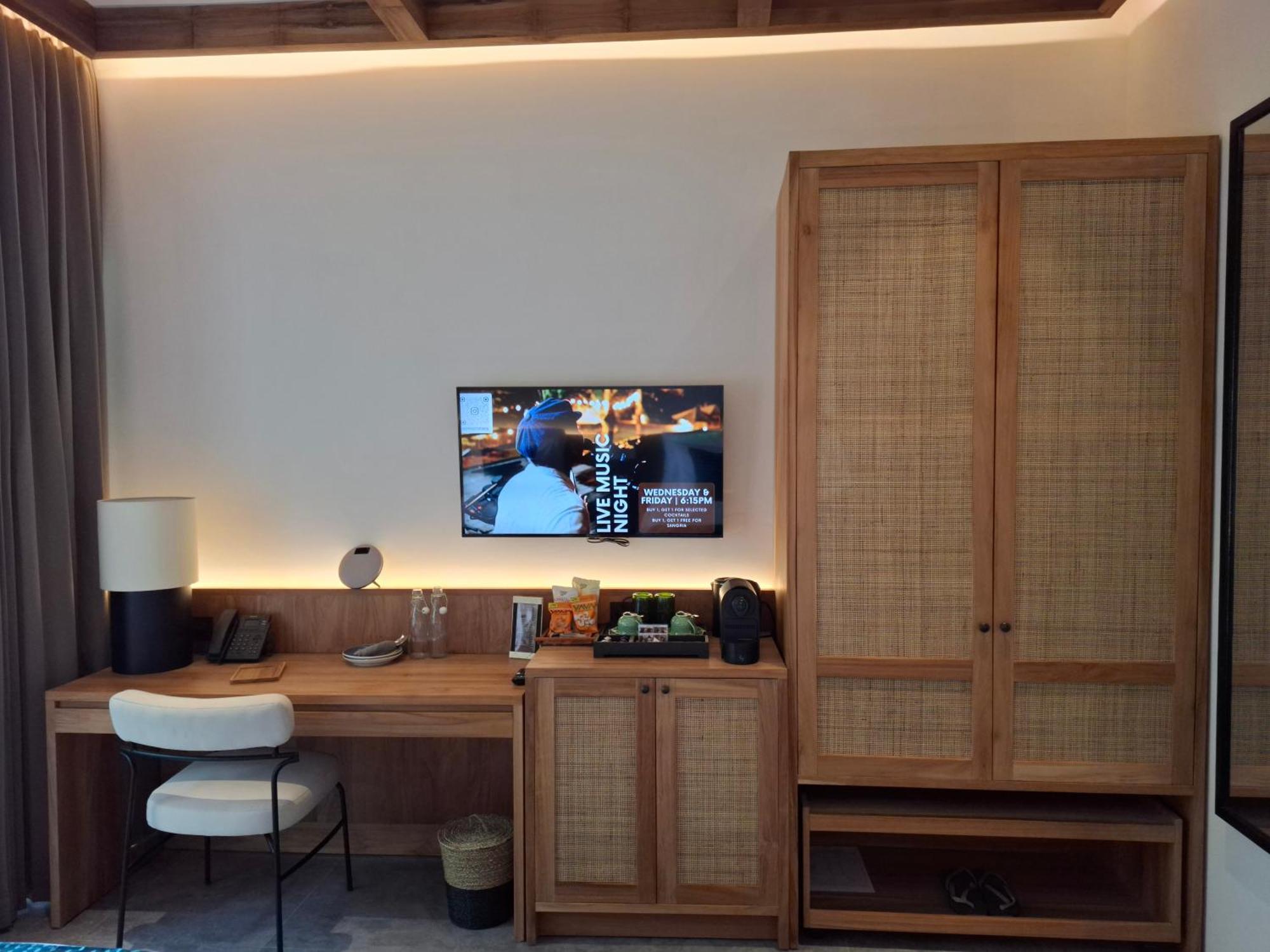 Deep Roots Dive & Yoga Resort Ped 外观 照片