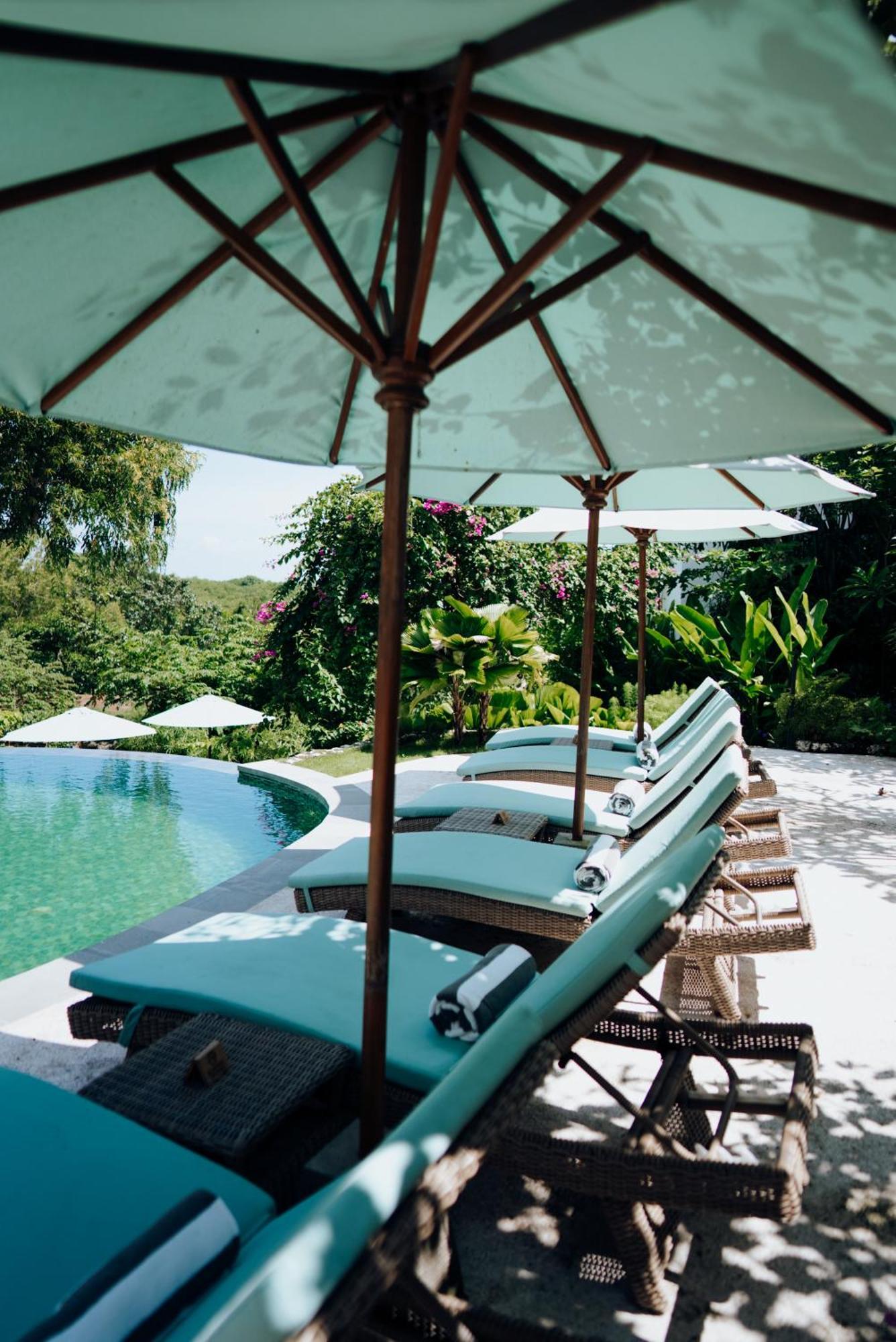 Deep Roots Dive & Yoga Resort Ped 外观 照片